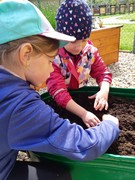 Pracujeme na zahrádce